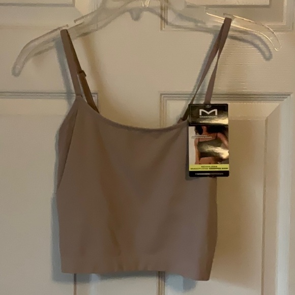 Maidenfoam Seamless Smoothing Women’s Cropped Built In Bra Cami Size Medium NWT - Picture 1 of 8